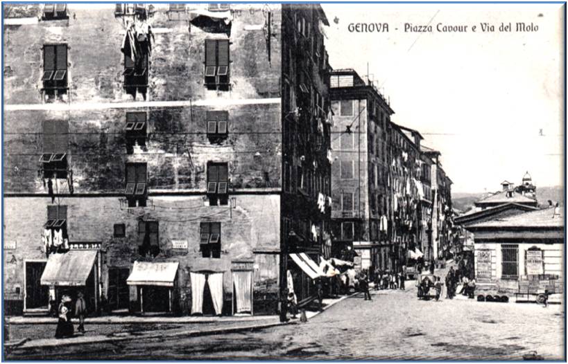 Centro Storico Genova, La Città Vecchia - Molo